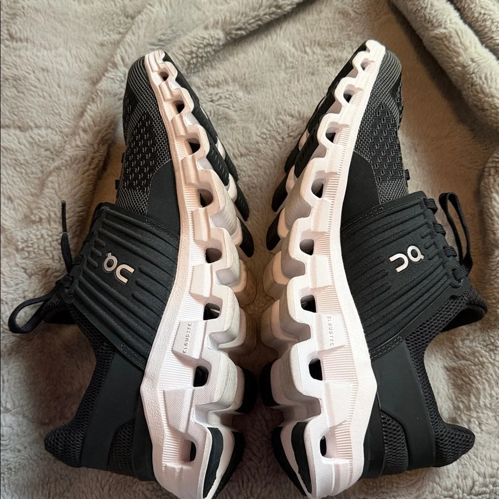 On Running Women’s Black & White CloudTec Running Sneakers - Picture 12 of 13